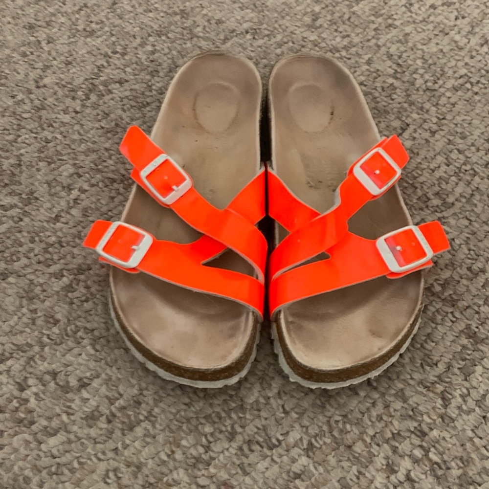 Birkenstock neon orange patent leather like strappy sandals sz 8